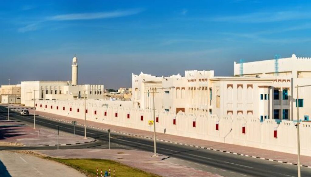 صورة تمثل مدينة أم صلال في موقع الدليل العربي