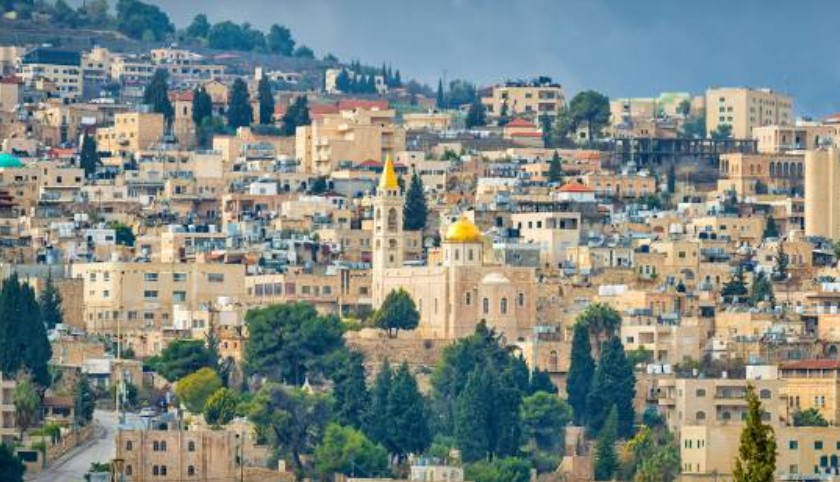 صورة تمثل مدينة بيت لحم في موقع الدليل العربي