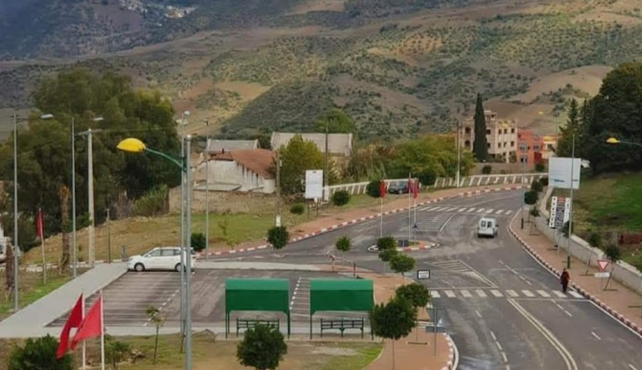 صورة تمثل مدينة تاونات في موقع الدليل العربي