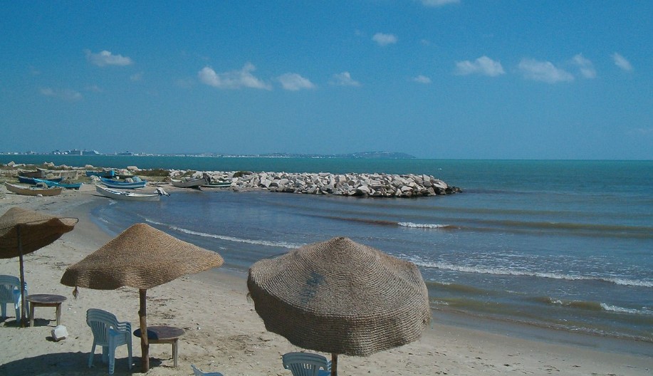 صورة تمثل مدينة حمام الشط في موقع الدليل العربي