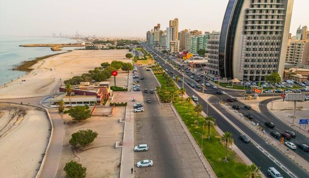 صورة تمثل مدينة حولي في موقع الدليل العربي