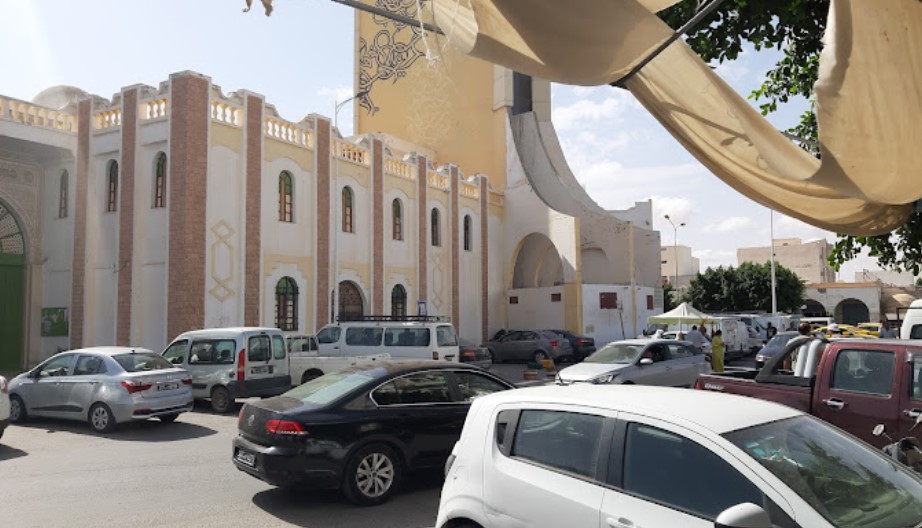 صورة تمثل مدينة قابس في موقع الدليل العربي